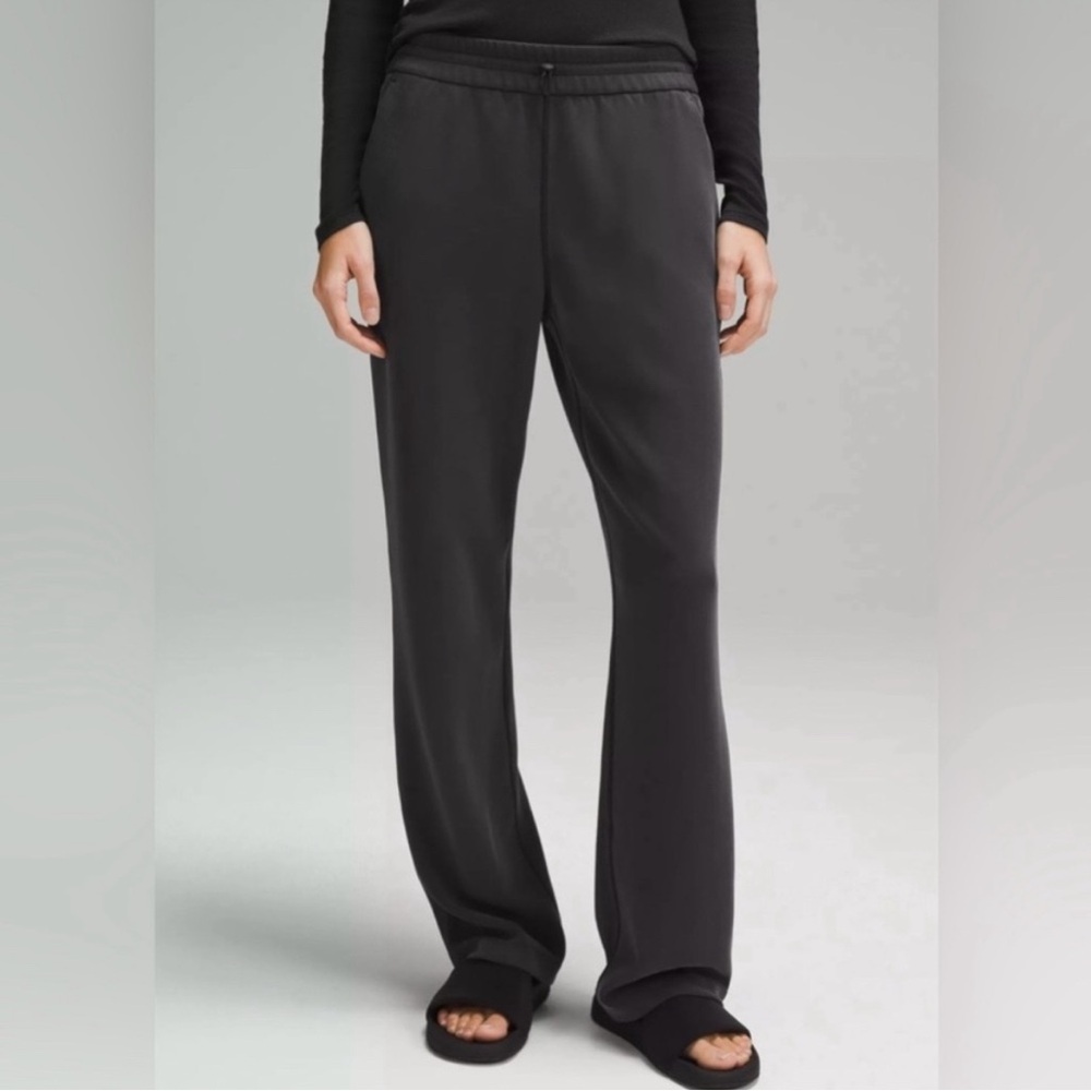 Lululemon Black Softstreme Pants